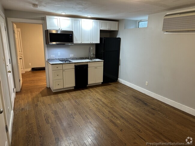 Building Photo - 842 Dorchester Ave