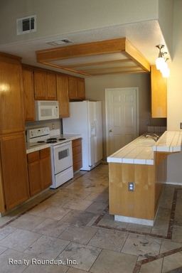 Building Photo - 290 Idlewild Dr