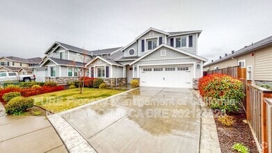 Building Photo - 260 Darbster Pl