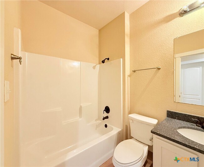 Foto del edificio - 1168 Sycamore St