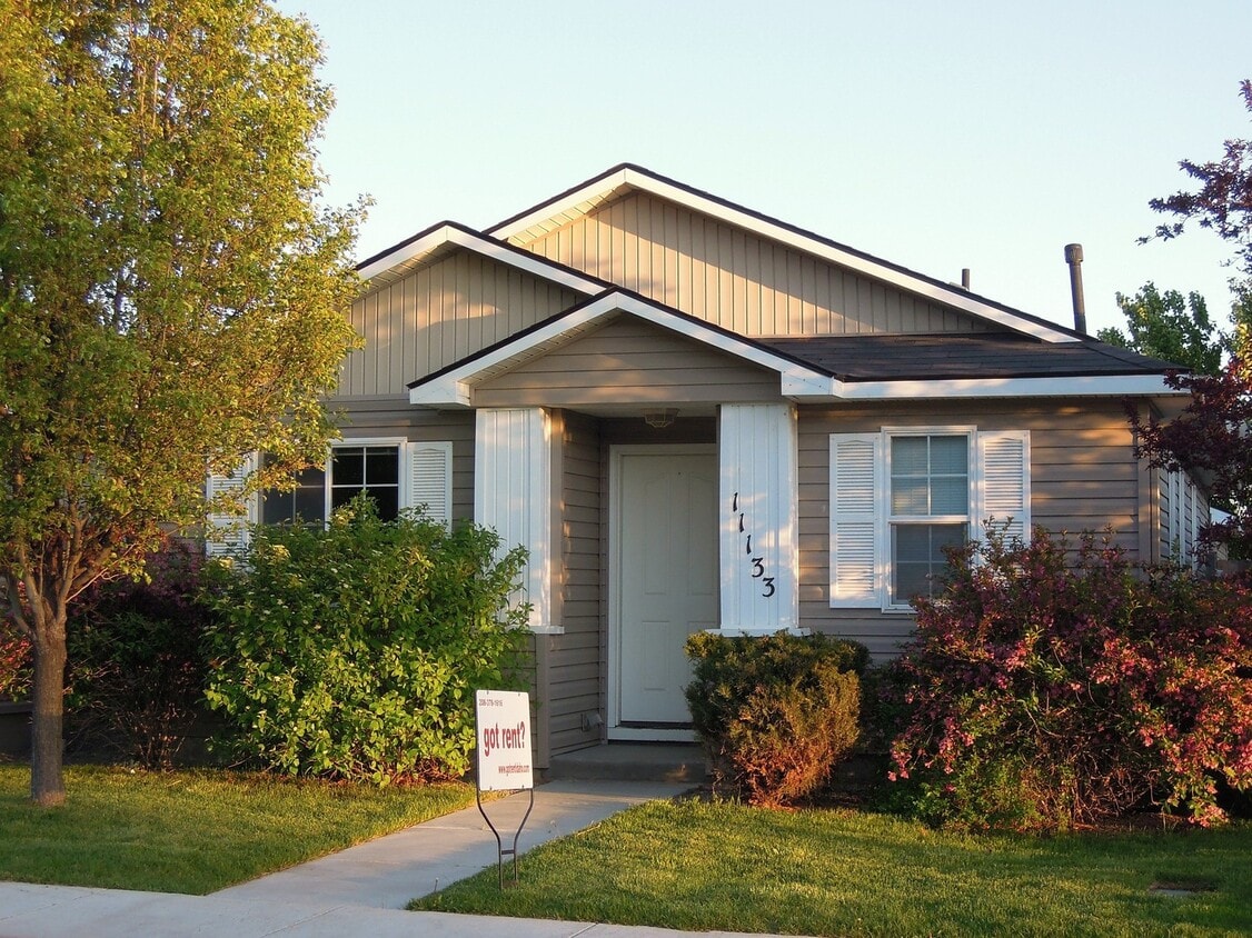 Primary Photo - 3 Bedroom Patio Home