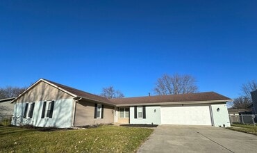 Building Photo - 8210 N Seneca Dr