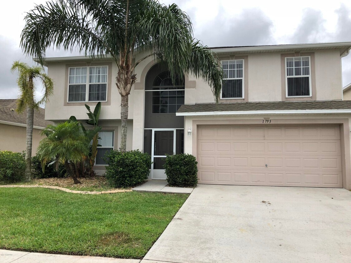Foto principal - 1793 Sawgrass Dr SW
