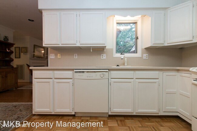 Building Photo - 2 br, 2 bath House - 307 Windward Dr.