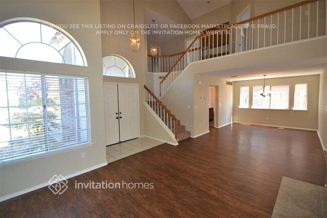 Building Photo - 4008 Tawny Meadow Way