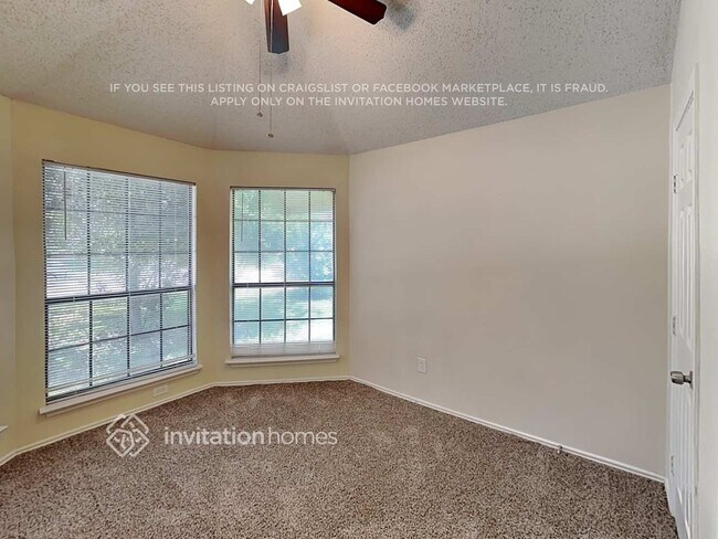 Building Photo - 2541 Rialto Way