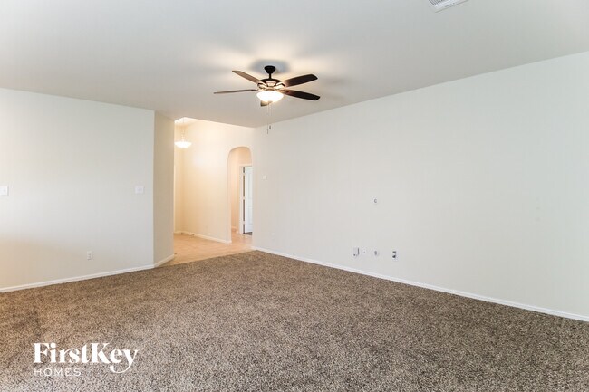 Building Photo - 721 Watson Wy