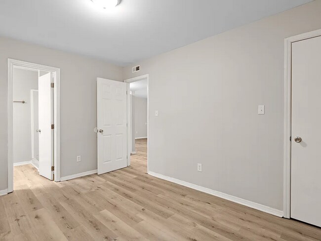 Foto del edificio - 6116 Spice Ridge Ln