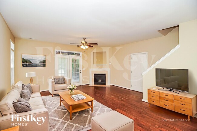 Foto del edificio - 19004 Long Pond Ln