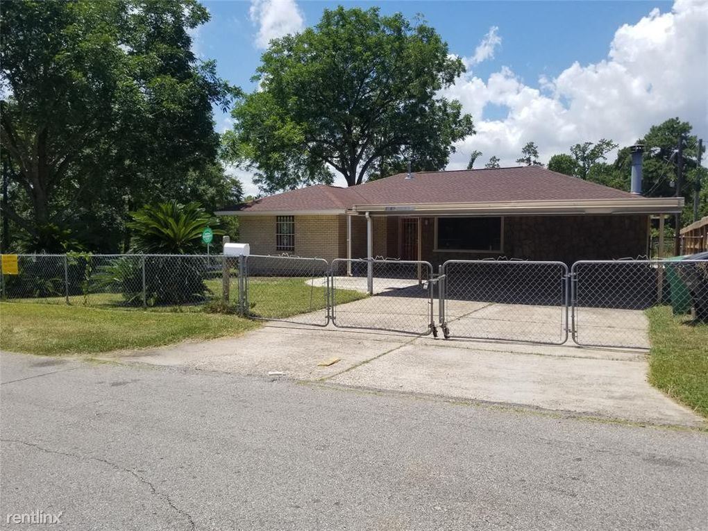 Primary Photo - 4 br, 2 bath House - 1062 Redondo Dr