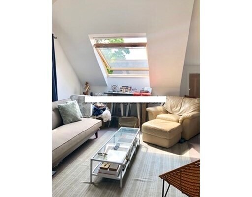 Primary Photo - 30 Agassiz St