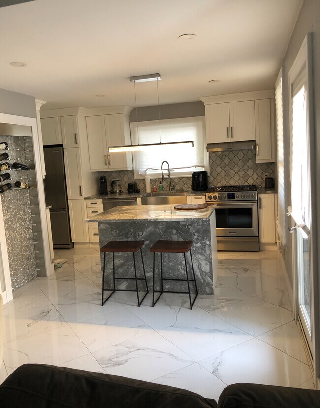 Photo du bâtiment - 711 Kildare Rd