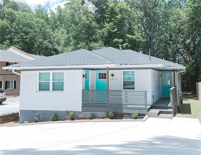 Building Photo - 1453 Mercer Ave