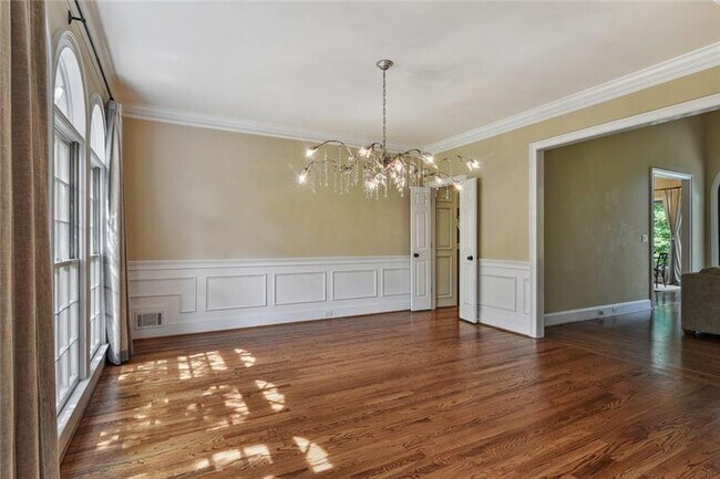 Building Photo - 12190 Winding Oak Trail
