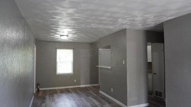 Photo - 14009 Cimarron Dr House