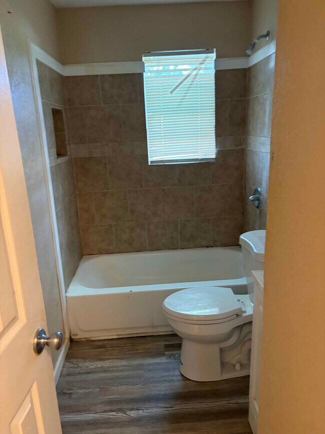 Foto del edificio - 701 W Colorado St