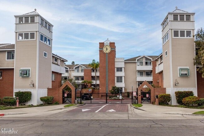 Building Photo - 1 br, 1 bath Condo - 865 S B St # 1