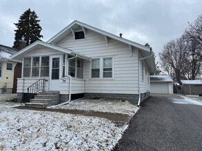 Building Photo - 714 N 22nd St