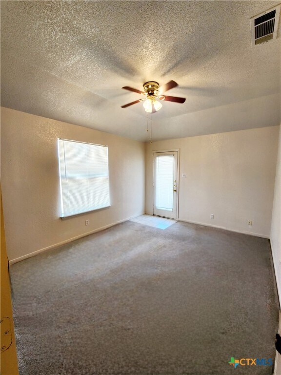 Building Photo - 203 Lydia Dr