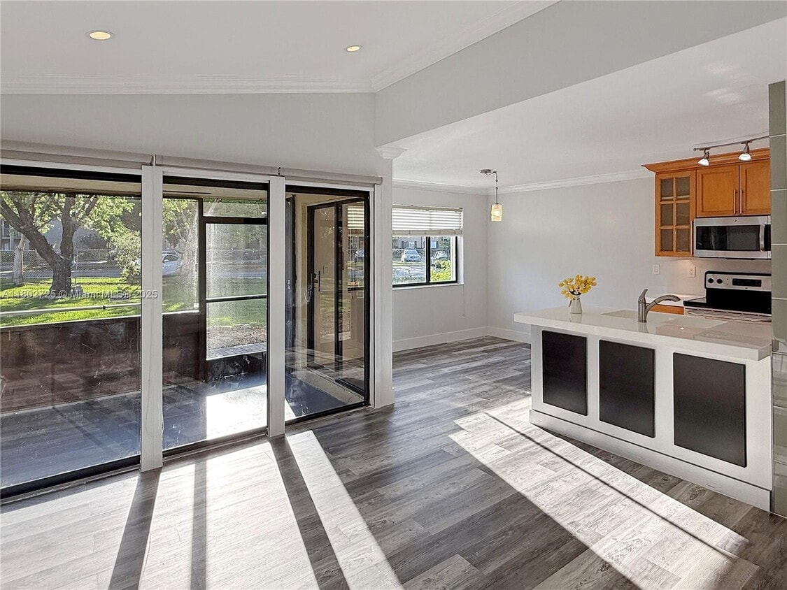 Foto principal - 9766 SW 138th Ave