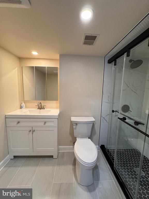 Foto del edificio - 14789 Edison Ct