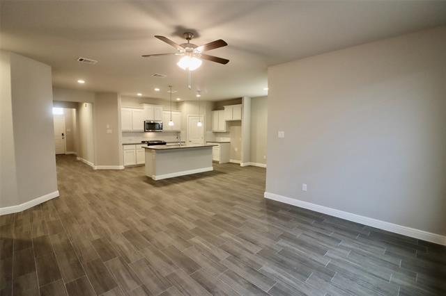 Foto del edificio - 1120 Eastland Ln