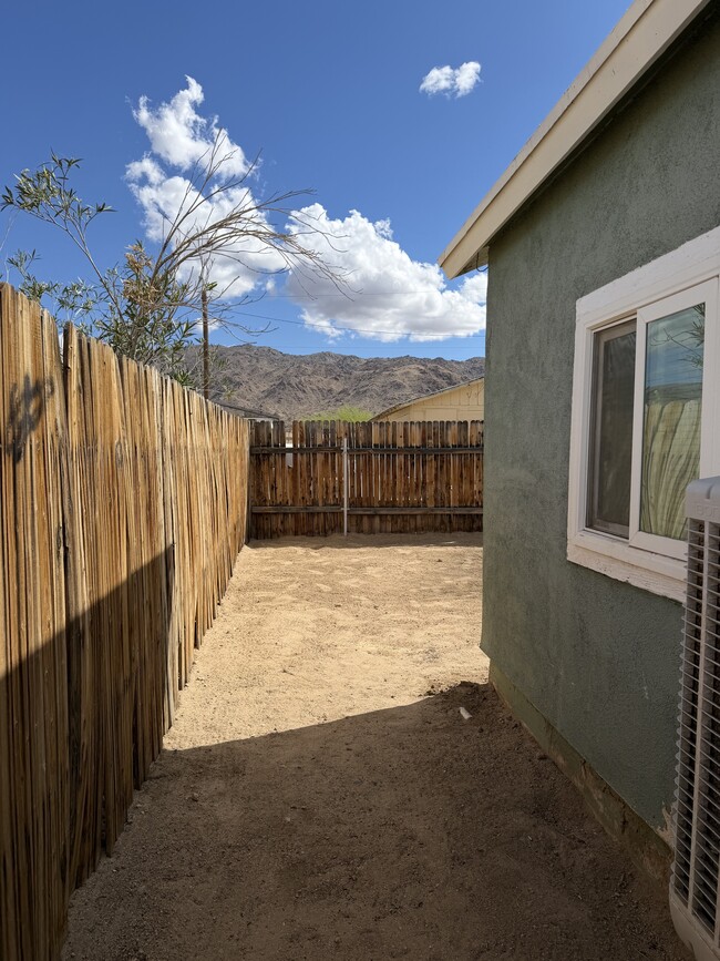 Building Photo - 6607 Datura Ave