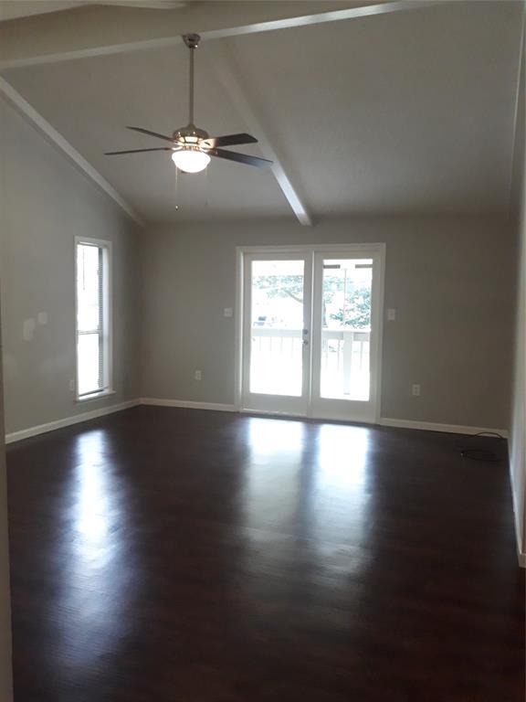 Building Photo - 107 N White Oak Dr