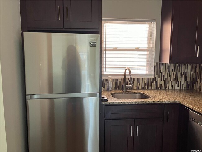 Building Photo - 3085 Lawson Blvd