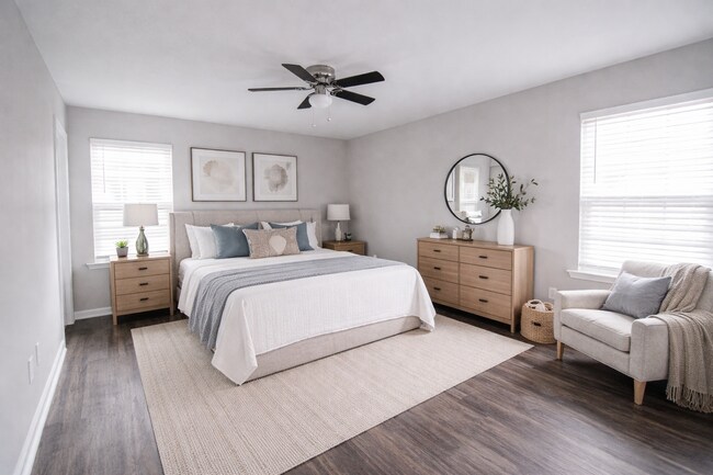 Foto del edificio - 211 Evans Ter