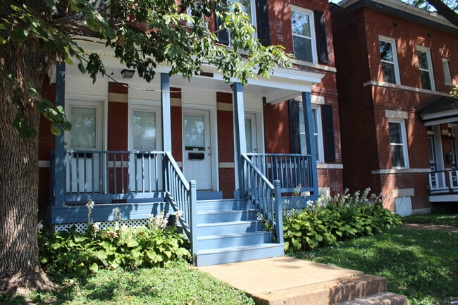 Building Photo - 4261 Russell Blvd