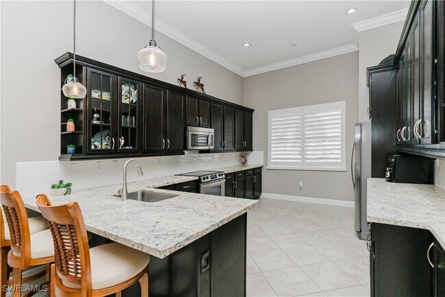 Foto del edificio - 5265 Messina St