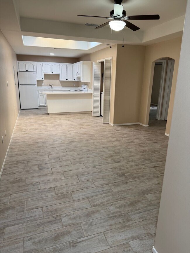 Foto del edificio - 2107 Kimberly Ln