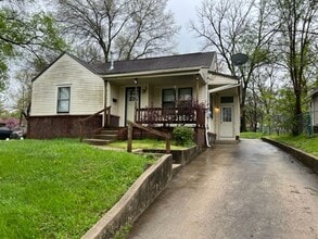 Building Photo - 610 Grover St Building Photo - 610 Grover St