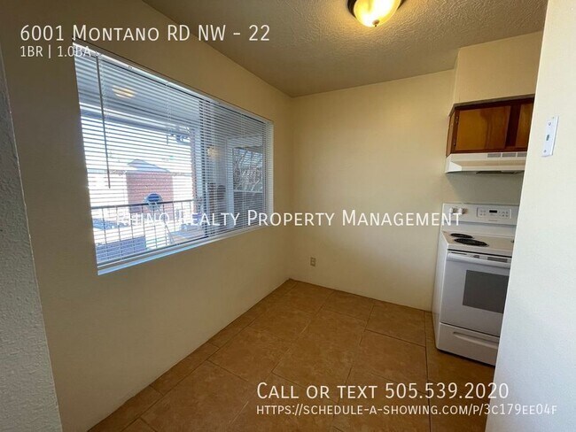 Foto del edificio - 6001 Montaño Rd NW