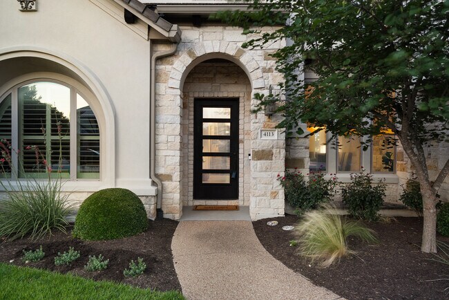 Foto del edificio - 4113 Sugarloaf Dr