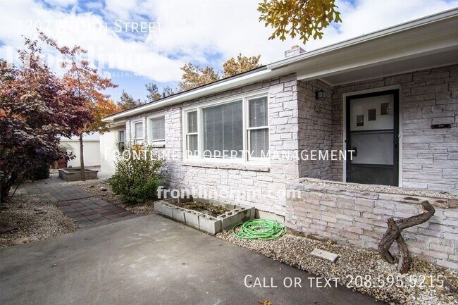 Foto del edificio - 1207 N 19th St