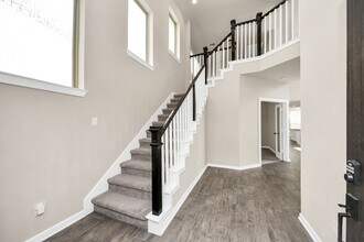 Building Photo - 7006 Winterberry Gln Ln Building Photo - 7006 Winterberry Gln Ln