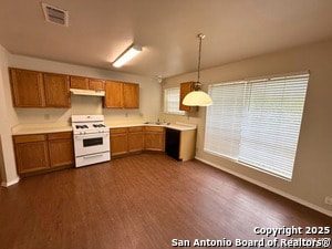 Building Photo - 1606 Kingsbridge