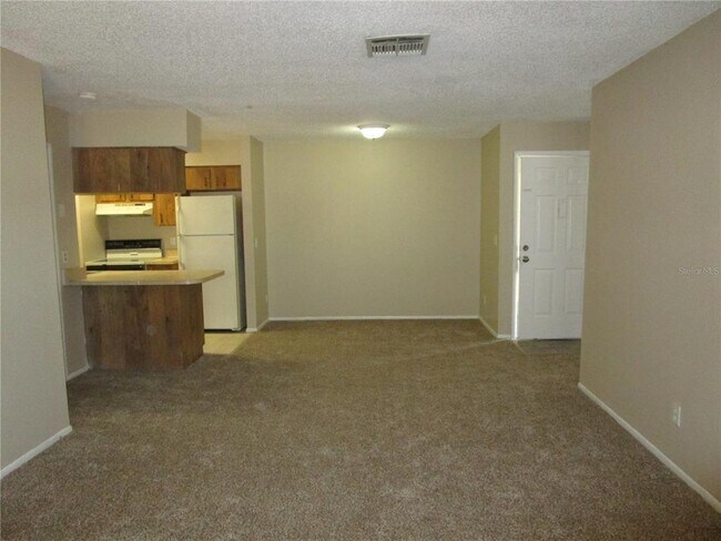 Foto del edificio - 246 Red Maple Pl