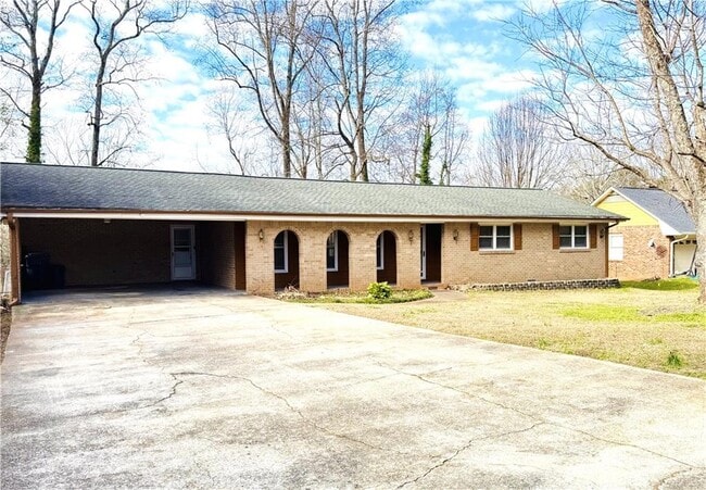 Foto del edificio - 399 Wayward Wind Dr SW