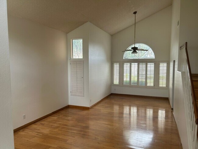 Building Photo - Ranchwood