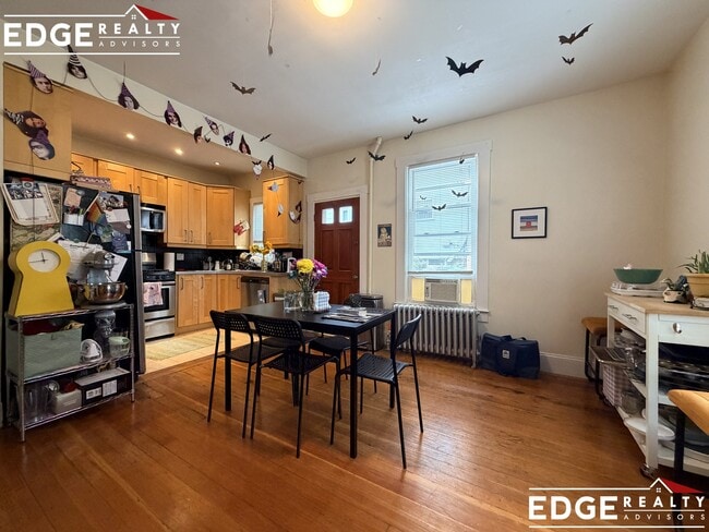 Photo - 24 Eastburn St Apartment