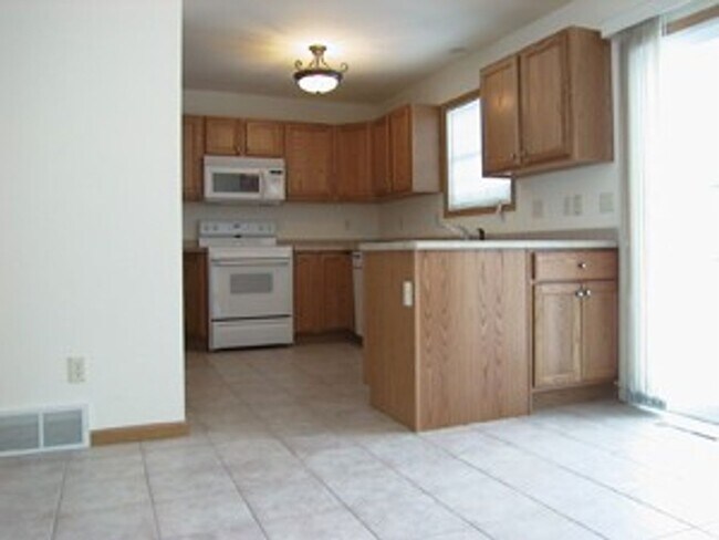 Foto del edificio - 601-603 Nicolet Ave.