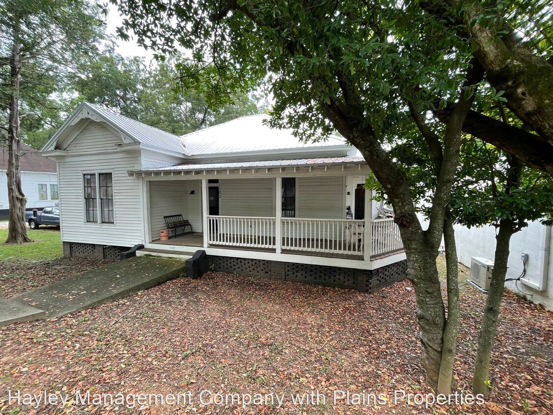 Primary Photo - 3 br, 2 bath House - 1102 Auburn St