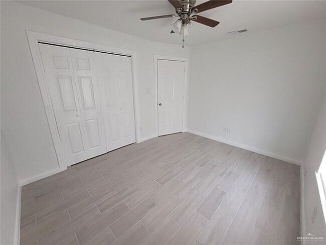 Building Photo - Gastel Circle