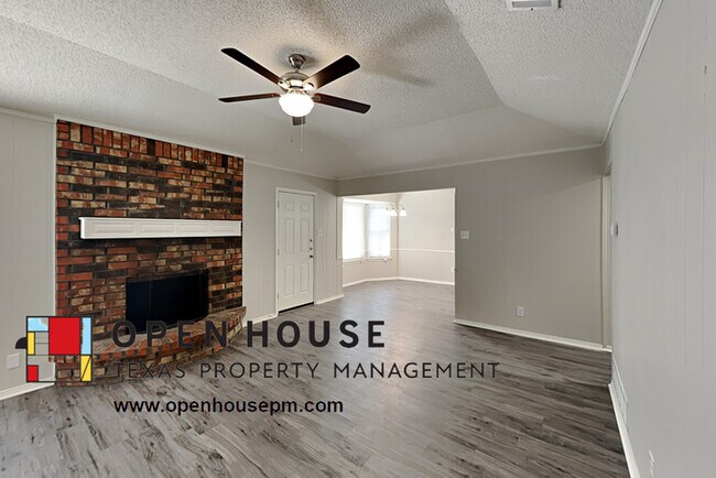 Building Photo - 6452 Green Ridge Dr, Watauga