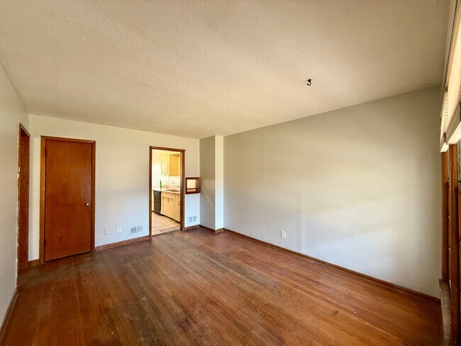 Foto del edificio - 2263 S Glendale St