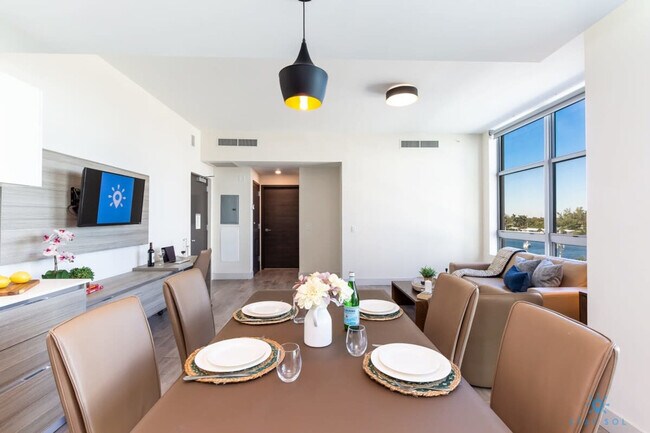 Foto del edificio - 777 N Ocean Dr