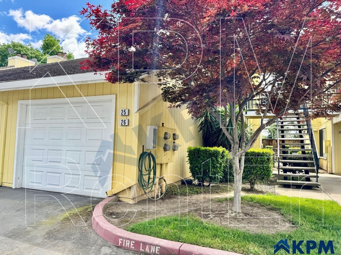 Primary Photo - 1311 W Century Blvd